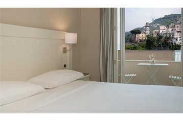 Italia Hotel Vico Equense, Eksteriør